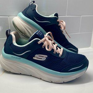 SKECHERS D'LUX WALKER SHOES 7.5